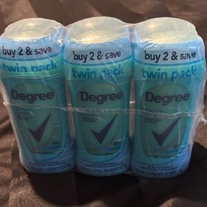 Degree shower clean 48-hour solid antiperspirant & deodorant - 2.6oz / 6-pack